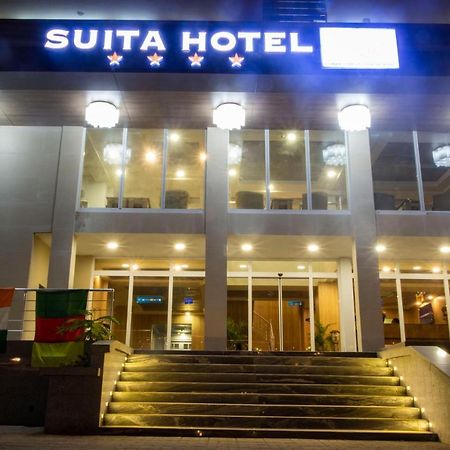 Suita Hotel Yaoundé Eksteriør bilde